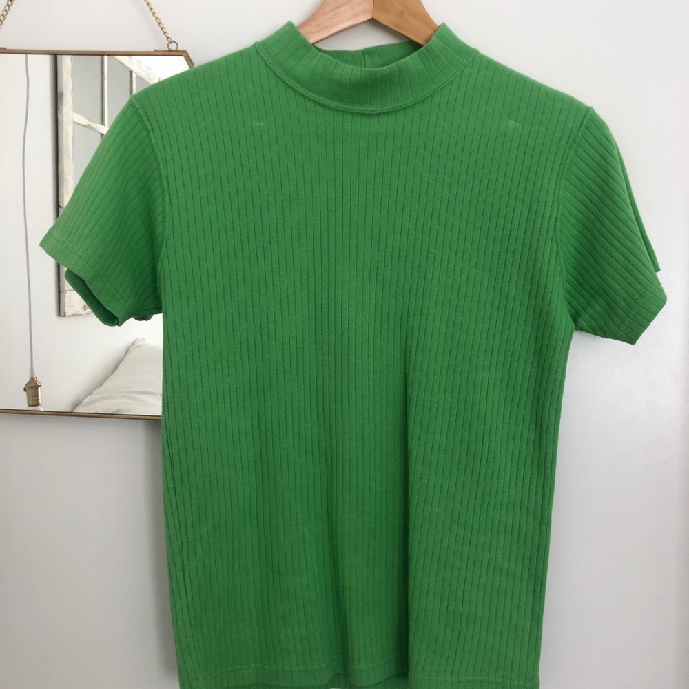 Vintage green knit shirt
